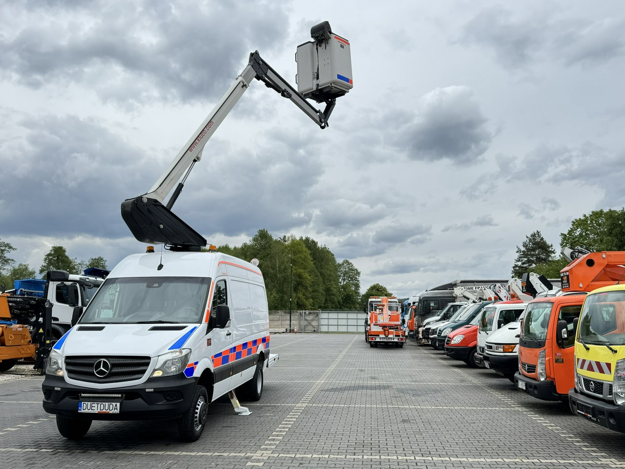 Mercedes Sprinter Zwyżka Podnośnik Koszowy KLUBB K42P UDT WUMAG GSR - 车载空中平台:图4 Mercedes Sprinter Zwyżka Podnośnik Koszowy KLUBB K42P UDT WUMAG GSR - 车载空中平台:图4