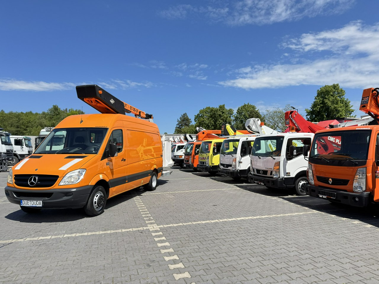 Mercedes Sprinter Zwyżka Podnośnik Koszowy VERSALIFT KLUBB ET-36-LF UDT - 车载空中平台:图2 Mercedes Sprinter Zwyżka Podnośnik Koszowy VERSALIFT KLUBB ET-36-LF UDT - 车载空中平台:图2
