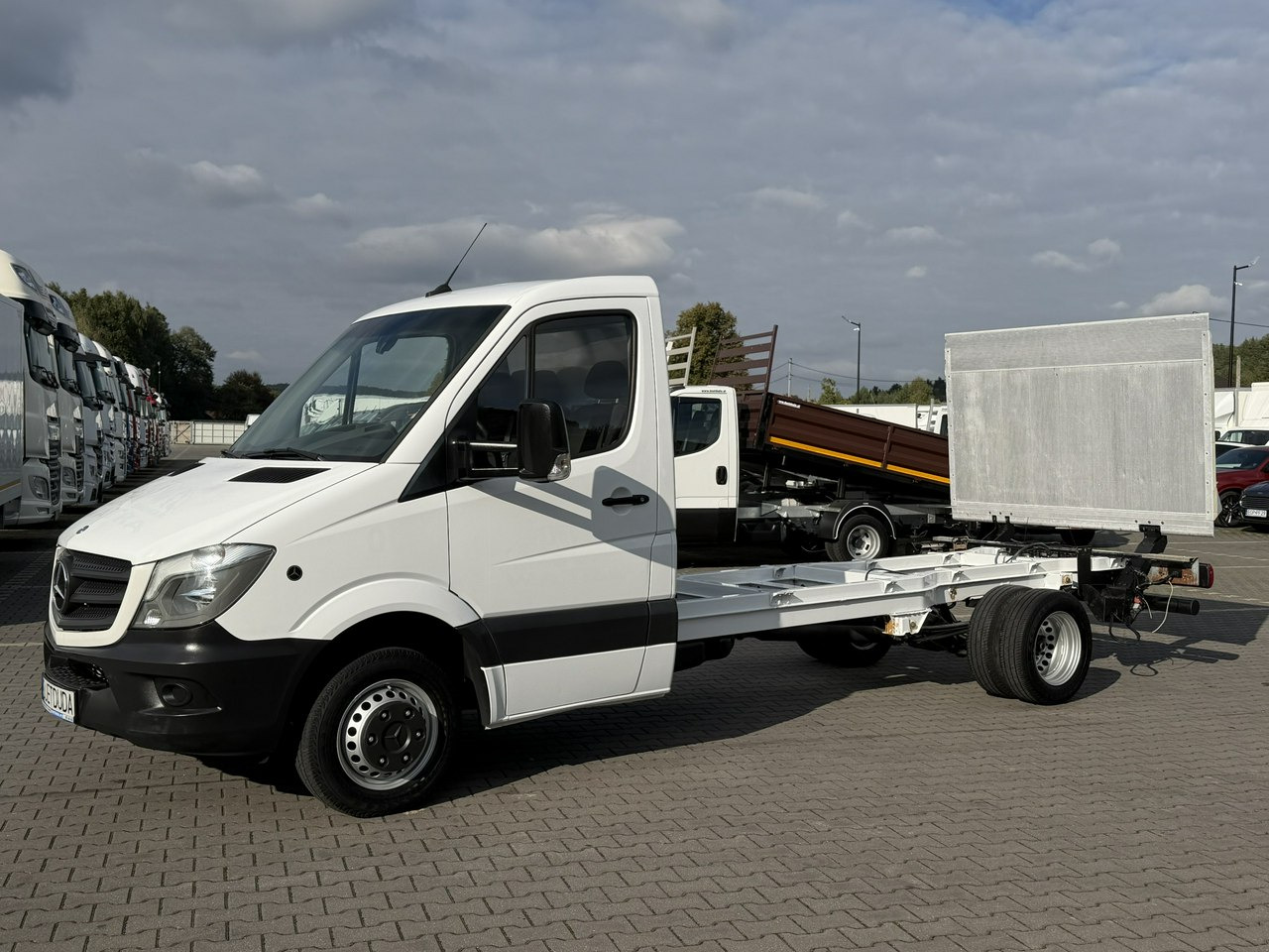Mercedes Sprinter - 小型货车:图1 Mercedes Sprinter - 小型货车:图1