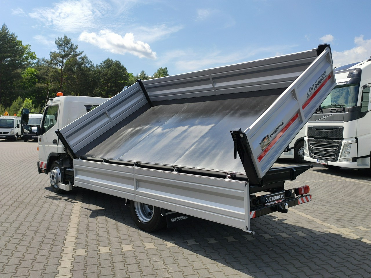 翻斗车 Mitsubishi Canter Fuso 9C18 3.0/180KM Automat, HDS FASSI F30 Wywrotka 3-str：图8