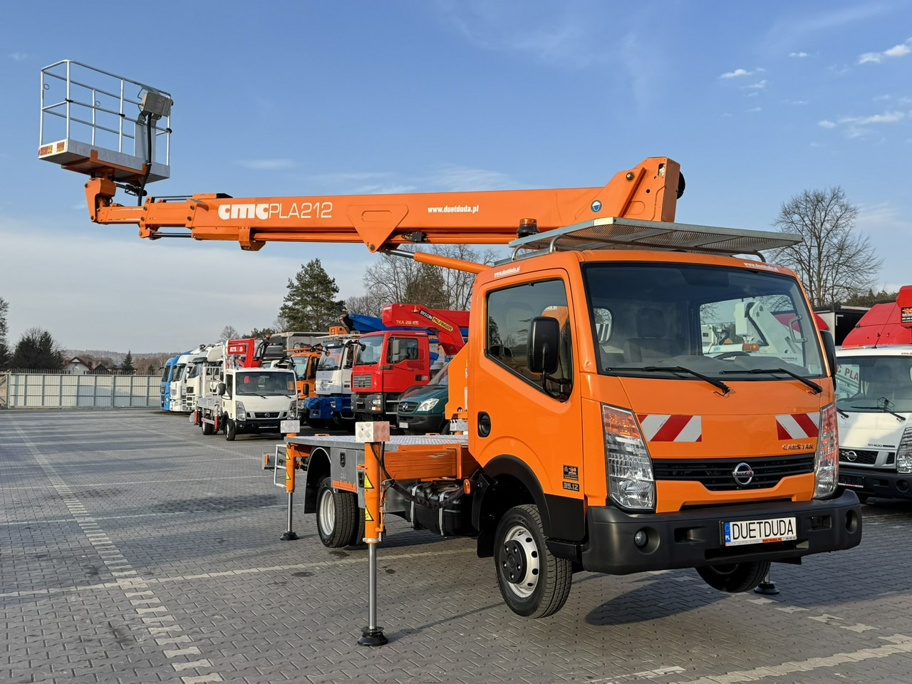 Nissan Cabstar - 车载空中平台:图2 Nissan Cabstar - 车载空中平台:图2