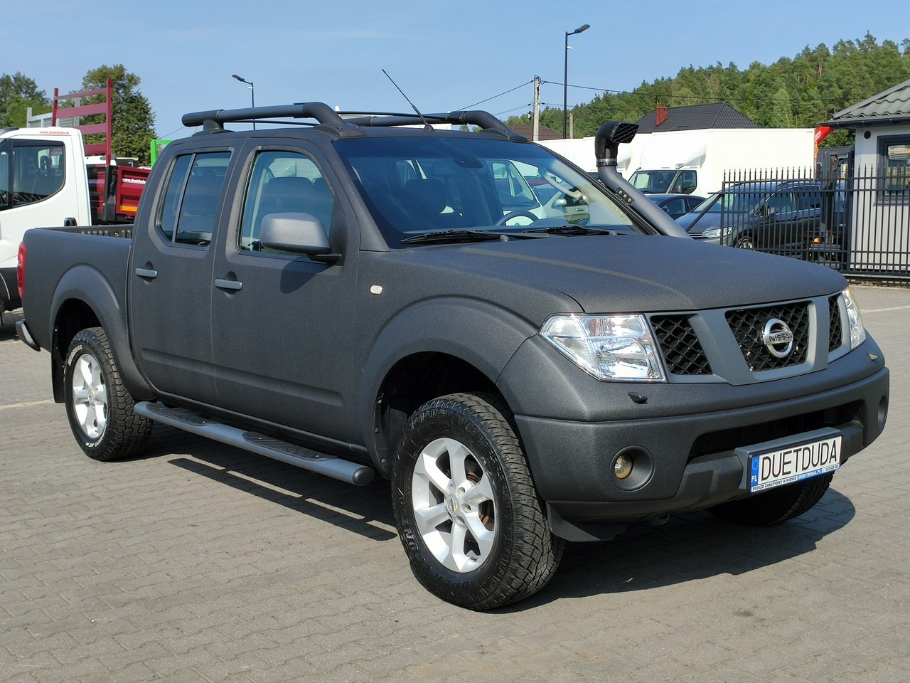 Nissan Navara - 皮卡车:图2 Nissan Navara - 皮卡车:图2