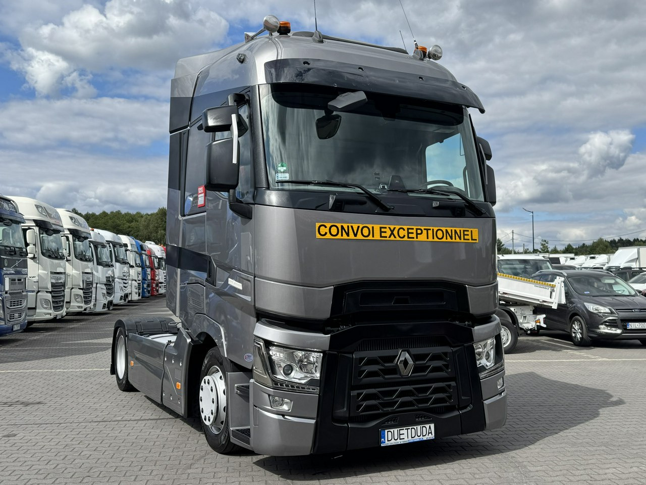 Renault Gama T 520 HIGH CAB Silnik 13litrów Euro 6 Low deck - 牵引车:图3 Renault Gama T 520 HIGH CAB Silnik 13litrów Euro 6 Low deck - 牵引车:图3