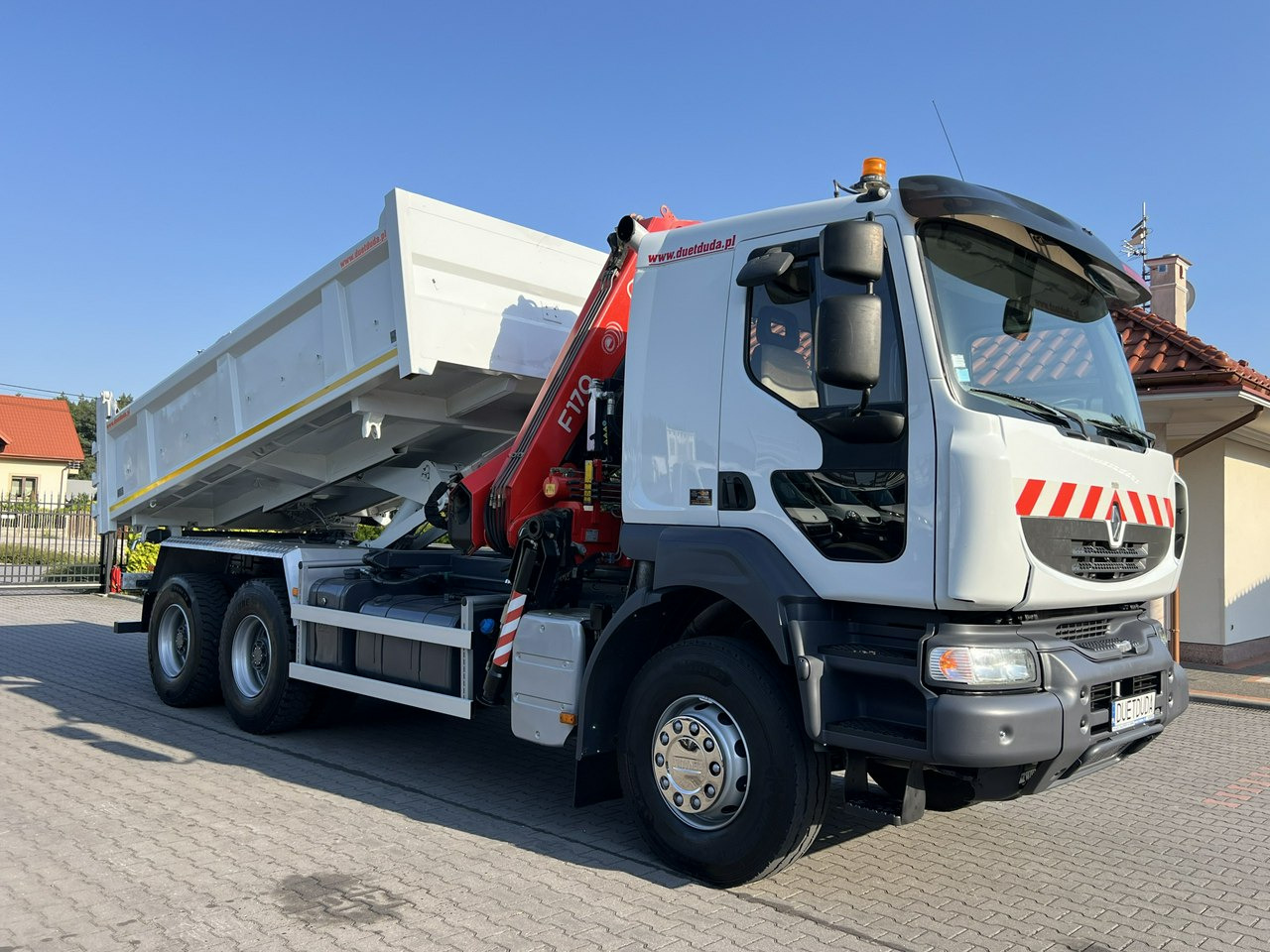 Renault Kerax 26.390 6x4 Mocny HDS FASSI F170 Sterowanie Radiowe - 翻斗车, 起重车:图3 Renault Kerax 26.390 6x4 Mocny HDS FASSI F170 Sterowanie Radiowe - 翻斗车, 起重车:图3