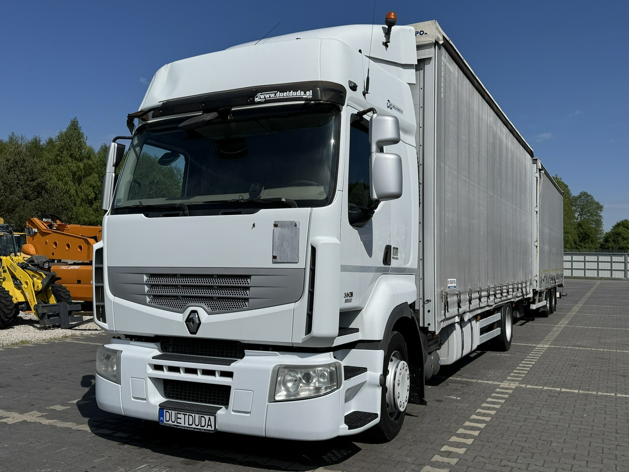 Renault Premium 380 DXi Euro 5 Firana 19 Palet Dach Zsuwany 18ton DMC - 侧帘卡车:图3 Renault Premium 380 DXi Euro 5 Firana 19 Palet Dach Zsuwany 18ton DMC - 侧帘卡车:图3