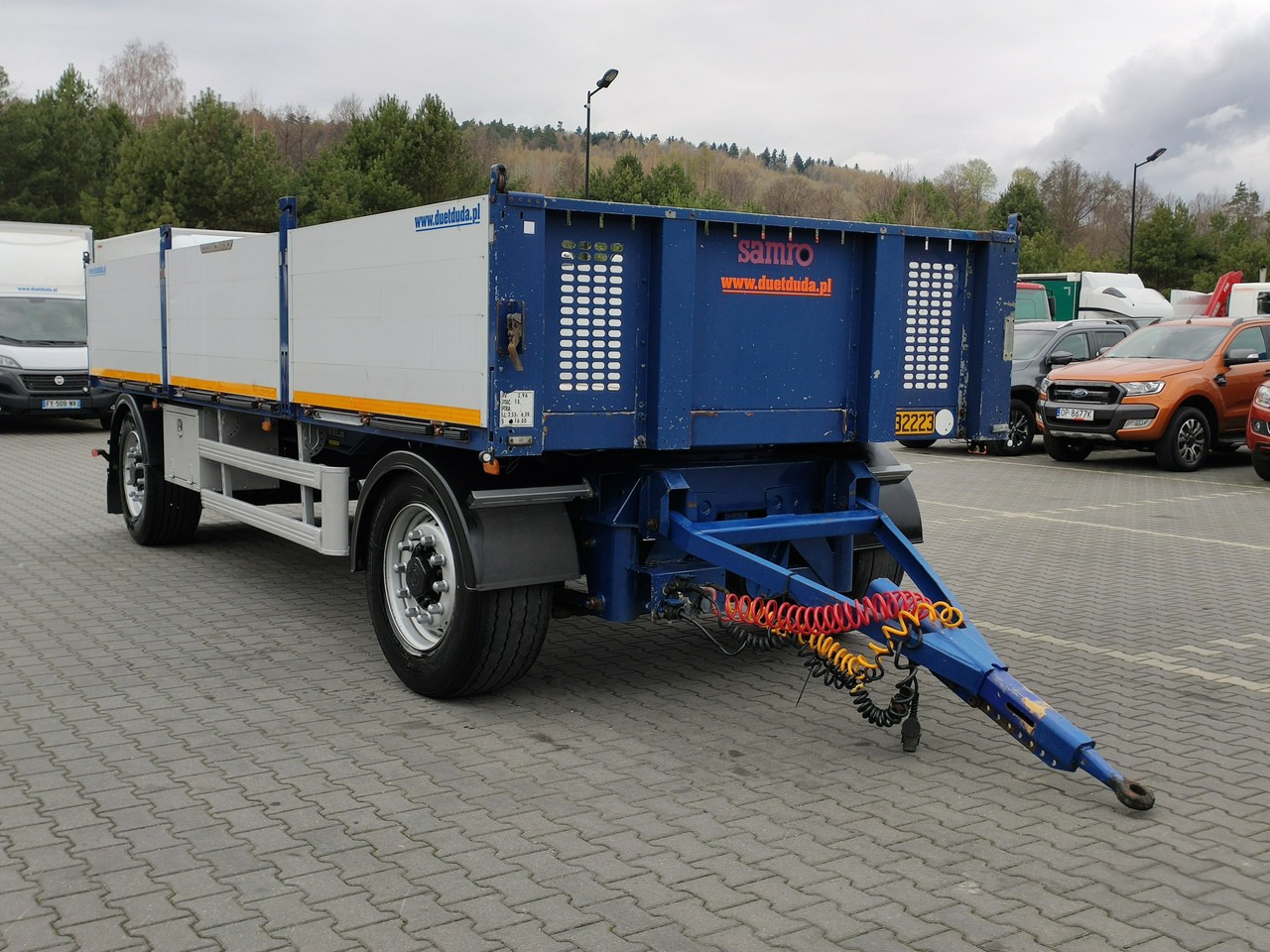 Samro Ciężarowa 2-osiowa na poduszkach - 栏板式/ 平板拖车:图4 Samro Ciężarowa 2-osiowa na poduszkach - 栏板式/ 平板拖车:图4