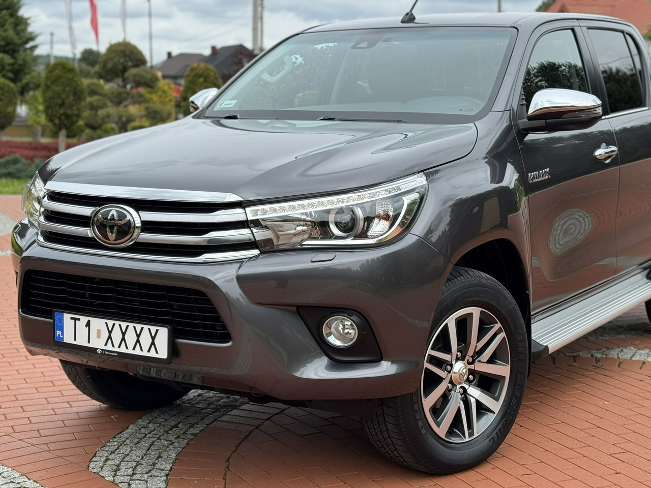 Toyota Hilux - 皮卡车:图5 Toyota Hilux - 皮卡车:图5