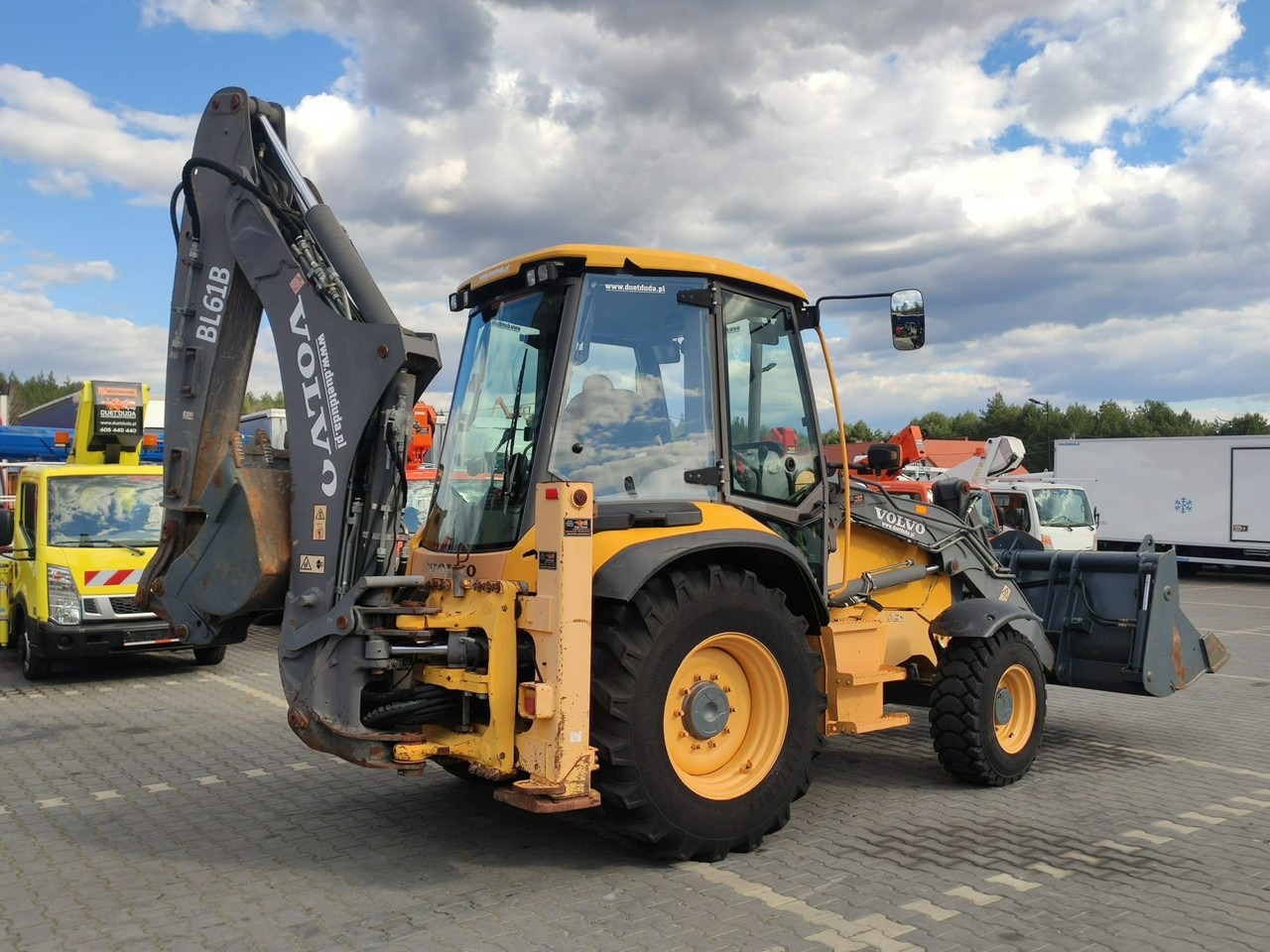 Volvo BL61B Oryginalna Bez Luzów i Wycieków Zadbana Sprawna Super Stan - 反铲装载机:图3 Volvo BL61B Oryginalna Bez Luzów i Wycieków Zadbana Sprawna Super Stan - 反铲装载机:图3