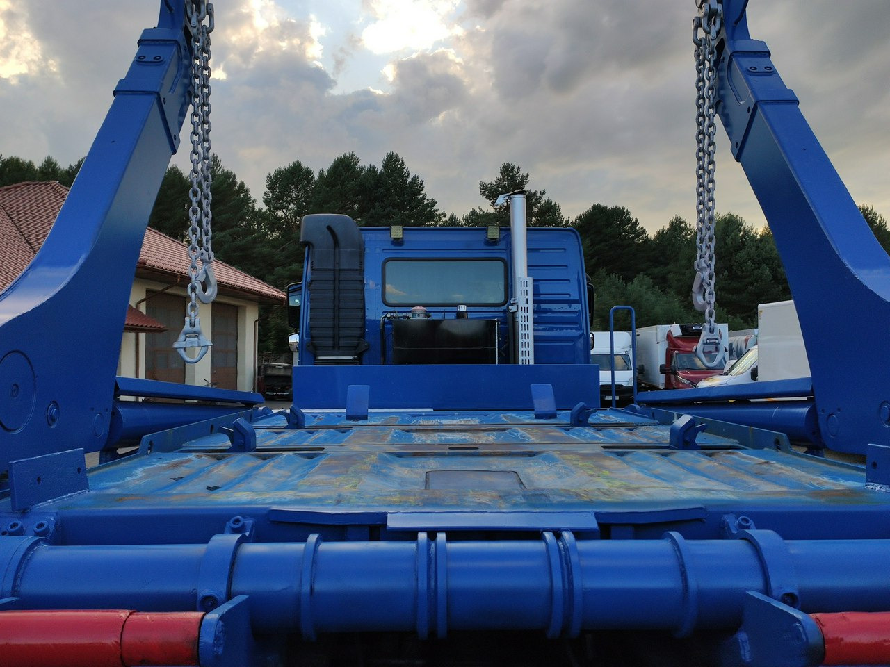 箕斗装载车 Volvo FM 410 E5 Bramowiec Hakowiec 6x2 Oś Skrętna / Podnoszona Automat:图18 箕斗装载车 Volvo FM 410 E5 Bramowiec Hakowiec 6x2 Oś Skrętna / Podnoszona Automat:图18