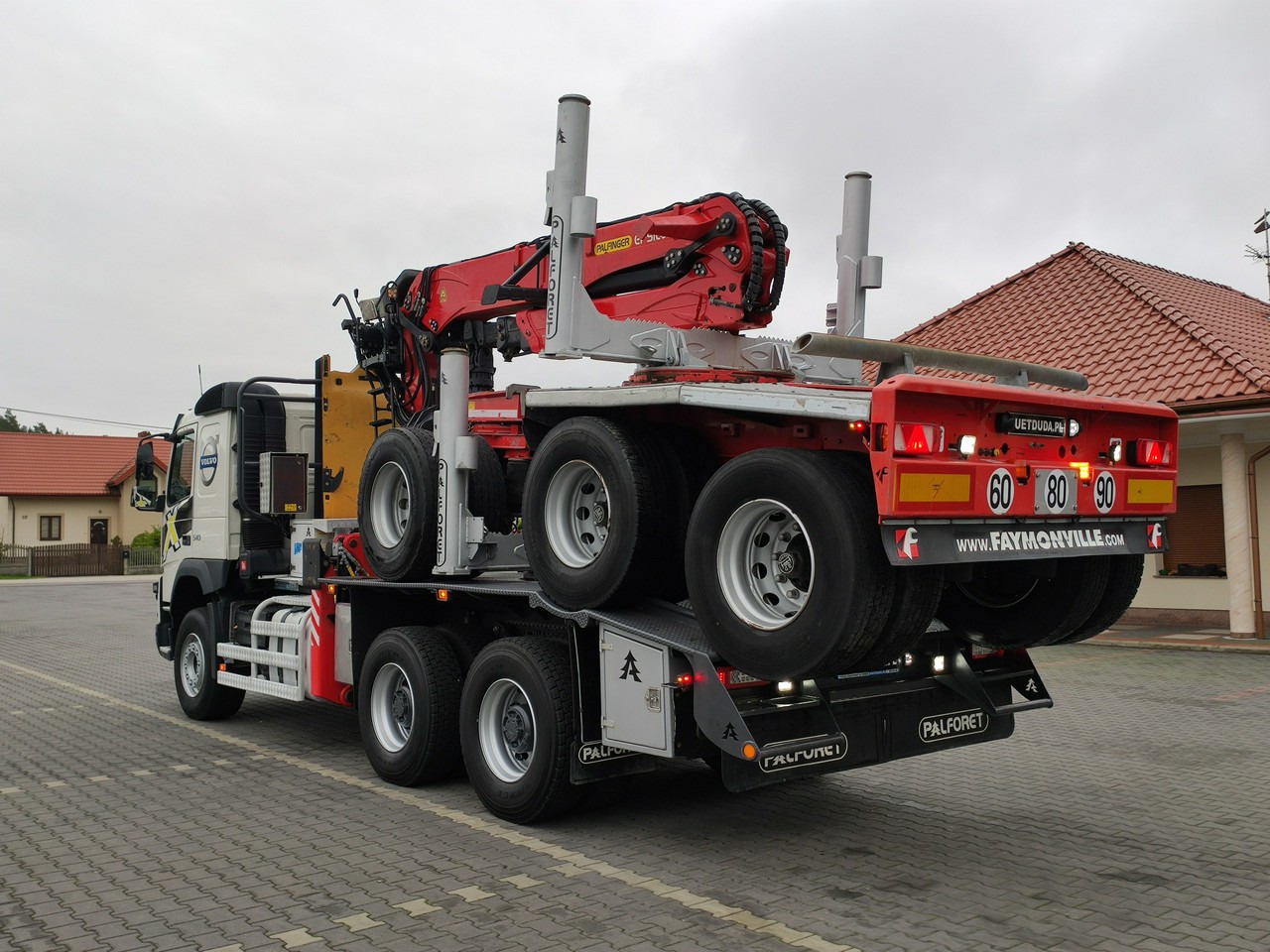 木材运输车 Volvo FMX 540 6x4 RETARDER PALFORET EPSILON S300L Do Drewna：图10