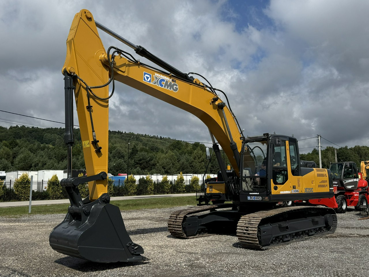 XCMG XE 250C 25ton Bez DPF i Adblue Stan Jak Nowy - 履带式挖掘机:图3 XCMG XE 250C 25ton Bez DPF i Adblue Stan Jak Nowy - 履带式挖掘机:图3