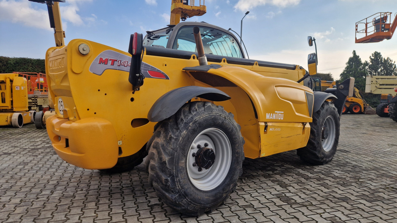 MANITOU MT 1440 100P ST3B - 伸缩臂轮式装载机:图3 MANITOU MT 1440 100P ST3B - 伸缩臂轮式装载机:图3