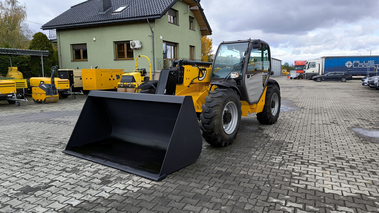 MANITOU MT 932 EASY 75 D - 伸缩臂轮式装载机:图1 MANITOU MT 932 EASY 75 D - 伸缩臂轮式装载机:图1