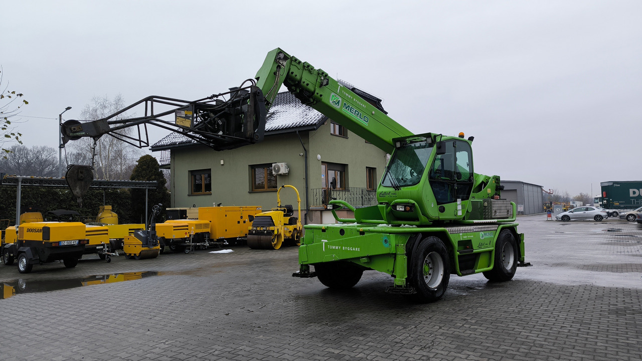 MERLO ROTO 45.21 MCSS - 伸缩臂轮式装载机:图1 MERLO ROTO 45.21 MCSS - 伸缩臂轮式装载机:图1