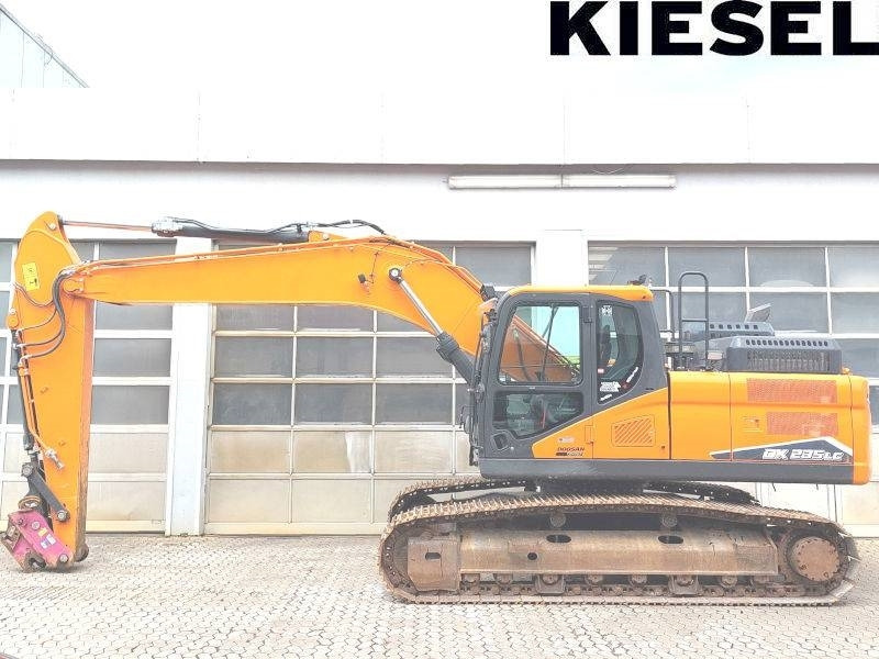Doosan DX 235 C-7 - 履带式挖掘机:图1 Doosan DX 235 C-7 - 履带式挖掘机:图1
