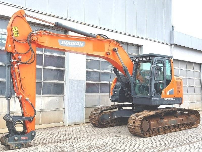 Doosan DX 235 LCR-5 - 履带式挖掘机:图2 Doosan DX 235 LCR-5 - 履带式挖掘机:图2
