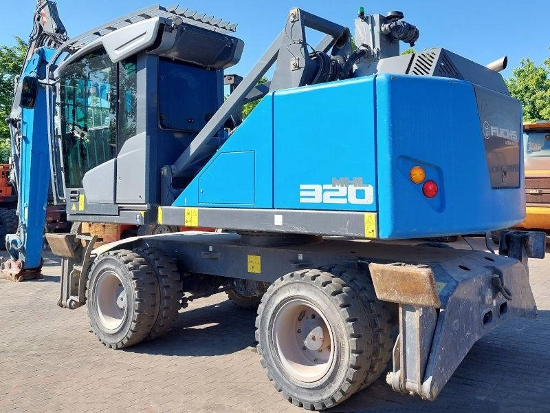 Fuchs MHL 320 F - 垃圾/ 工业叉装车:图3 Fuchs MHL 320 F - 垃圾/ 工业叉装车:图3