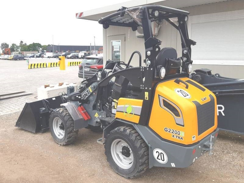 Giant G 2200 E X-Tra Elektro - 滑移装载机:图3 Giant G 2200 E X-Tra Elektro - 滑移装载机:图3