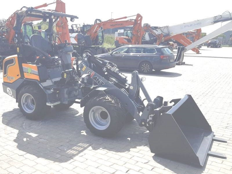 Giant G 2700 E X-Tra Elektro / electric - 滑移装载机:图4 Giant G 2700 E X-Tra Elektro / electric - 滑移装载机:图4