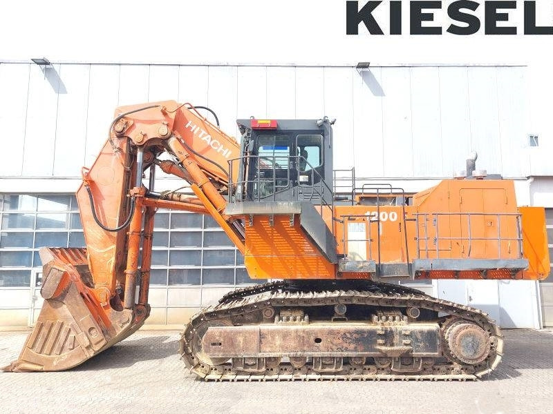 Hitachi EX 1200-6 - 挖掘机:图1 Hitachi EX 1200-6 - 挖掘机:图1