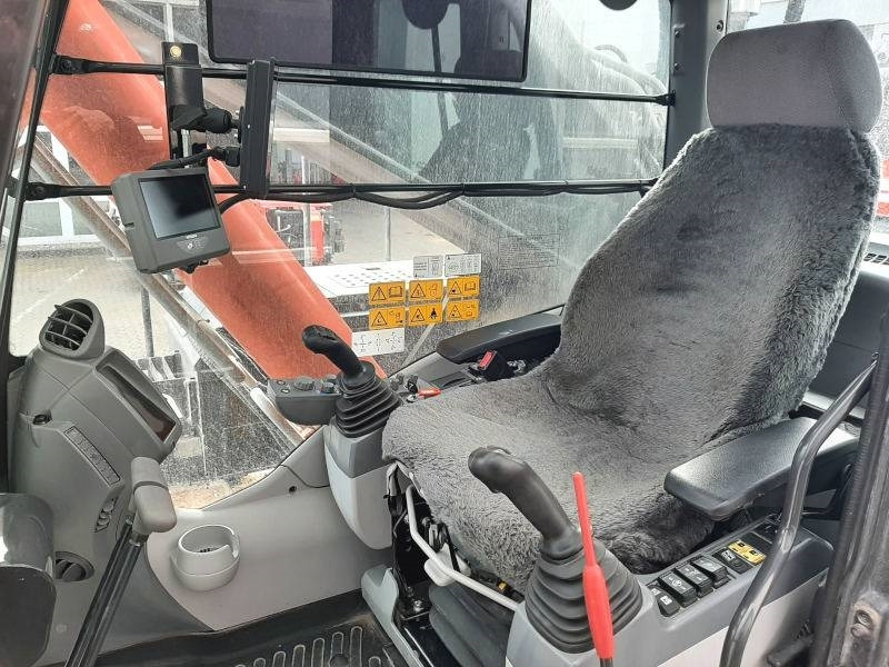 拆除挖掘机 Hitachi KTEG KMC500 S-6:图11 拆除挖掘机 Hitachi KTEG KMC500 S-6:图11