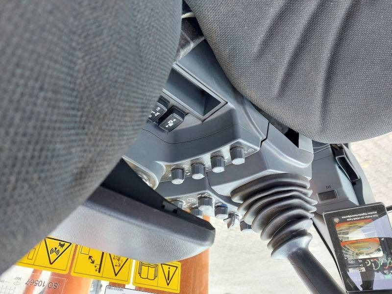 挖掘机 Hitachi ZX 350 LCN-7 Longreach：图12