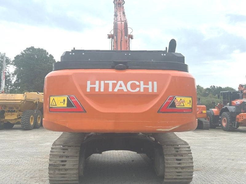 Hitachi ZX 350 LCN-7 Longreach - 挖掘机:图3 Hitachi ZX 350 LCN-7 Longreach - 挖掘机:图3