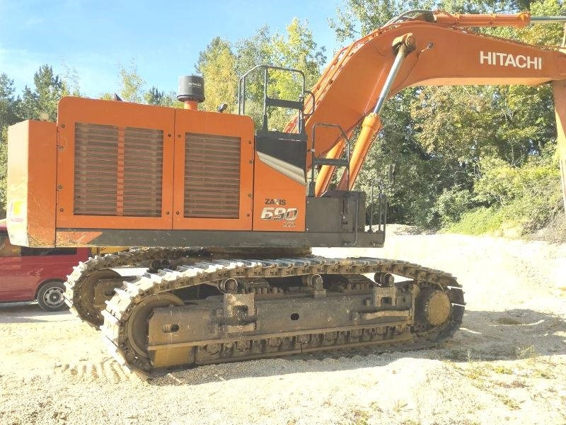 Hitachi ZX 690 LCH-7  - 履带式挖掘机:图5 Hitachi ZX 690 LCH-7  - 履带式挖掘机:图5