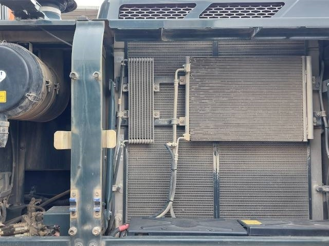 履带式挖掘机 Hyundai HX 300 NL：图10