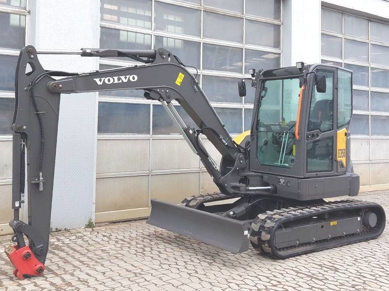 Volvo ECR 58 F - 小型挖掘机:图2 Volvo ECR 58 F - 小型挖掘机:图2