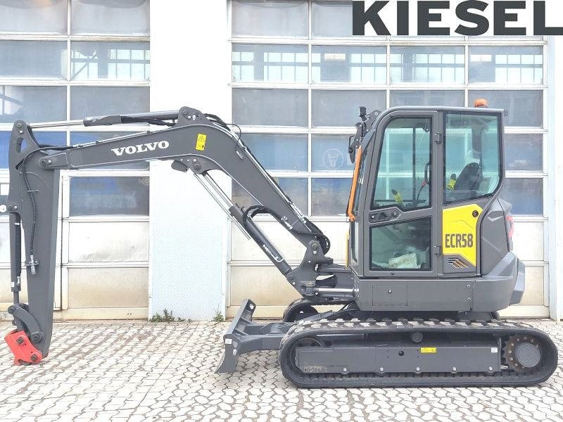 Volvo ECR 58 F - 小型挖掘机:图1 Volvo ECR 58 F - 小型挖掘机:图1