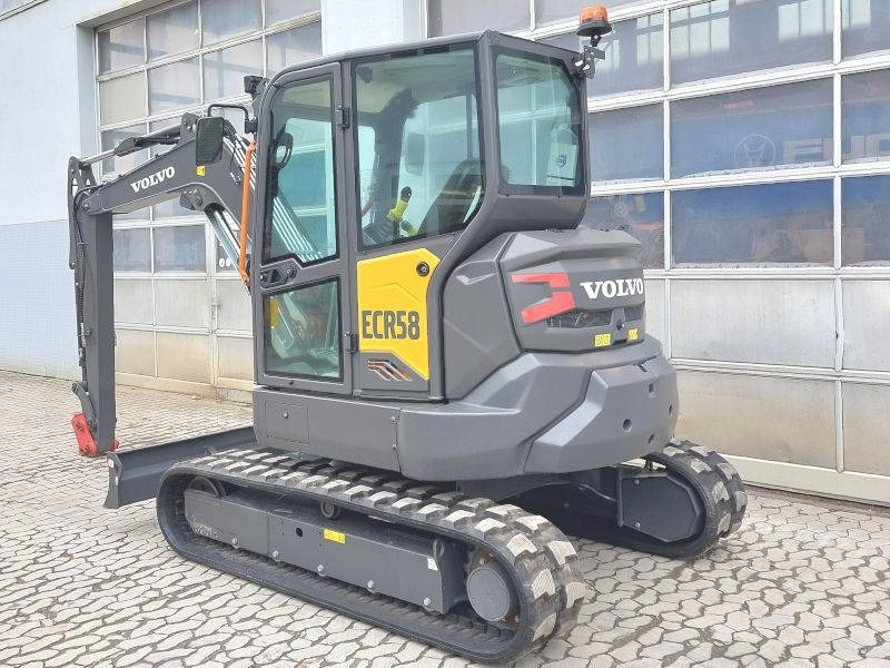 Volvo ECR 58 F - 小型挖掘机:图3 Volvo ECR 58 F - 小型挖掘机:图3