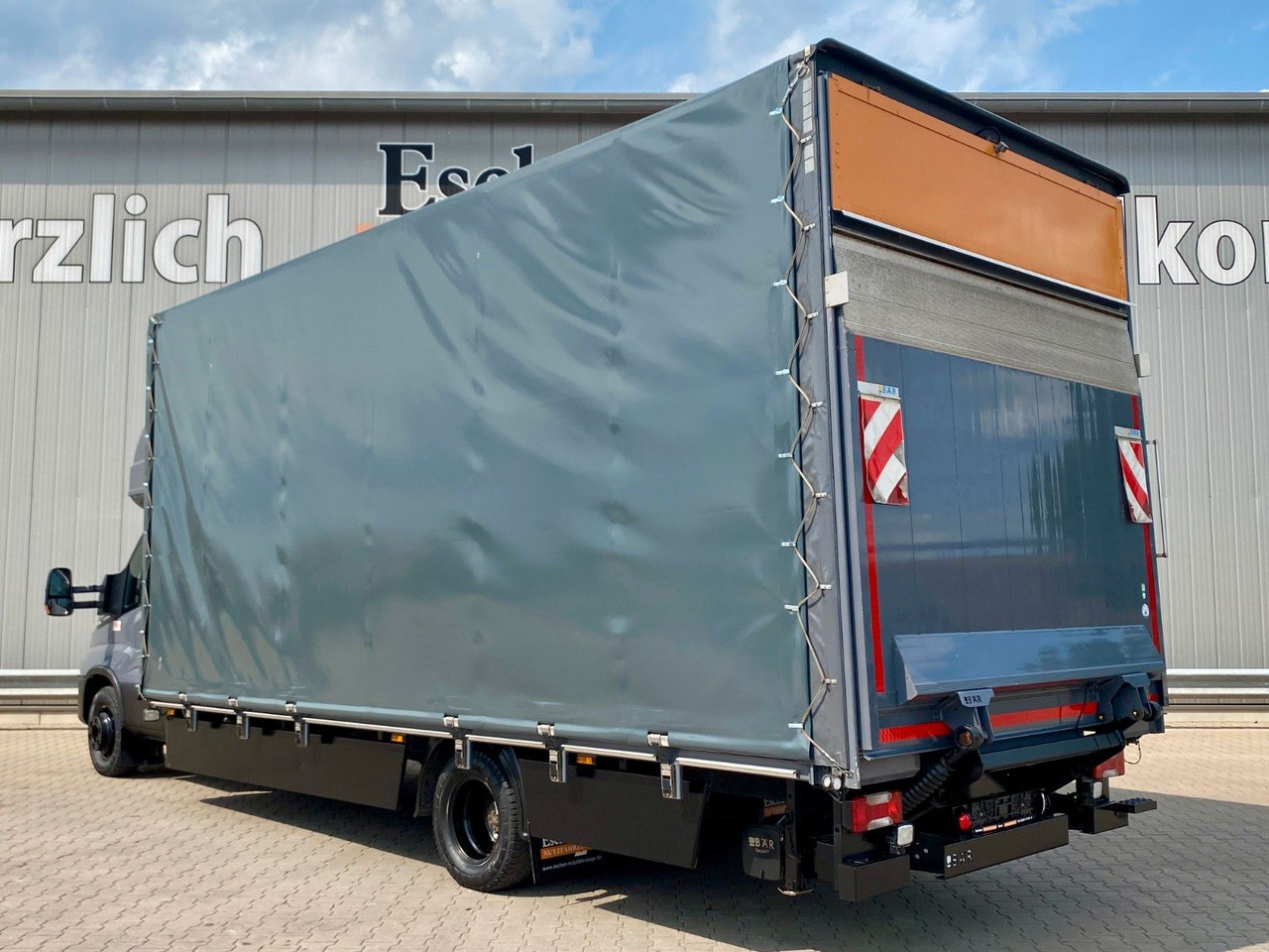 Iveco Daily Hi-Matic 70 C 21 Topsleeper | LBW 1,00to. - 侧帘货车:图3 Iveco Daily Hi-Matic 70 C 21 Topsleeper | LBW 1,00to. - 侧帘货车:图3