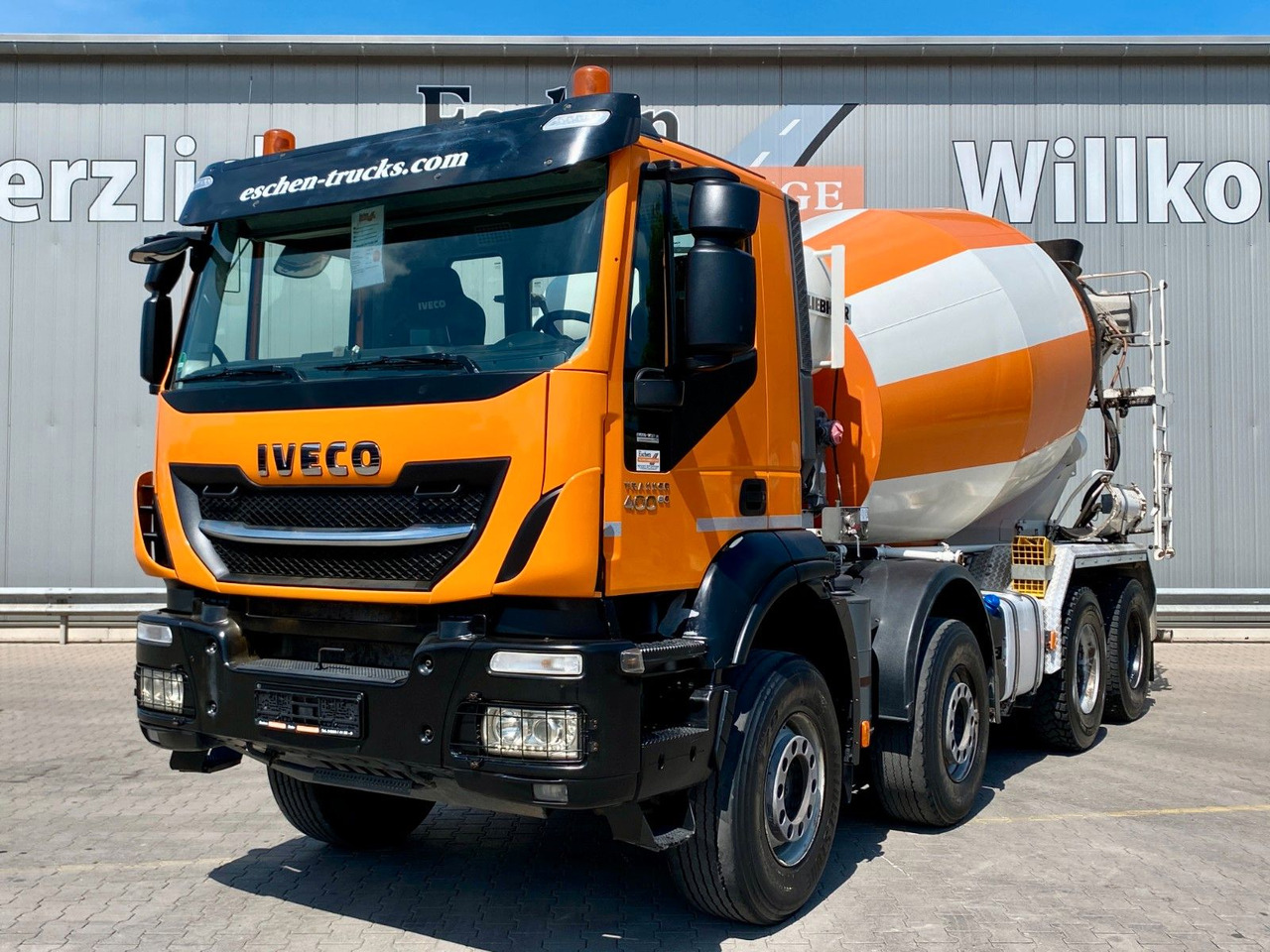 Iveco Trakker AD 340 TB 400/8x4 | 9m³ Liebherr*Navi*AC - 混凝土搅拌车:图1 Iveco Trakker AD 340 TB 400/8x4 | 9m³ Liebherr*Navi*AC - 混凝土搅拌车:图1