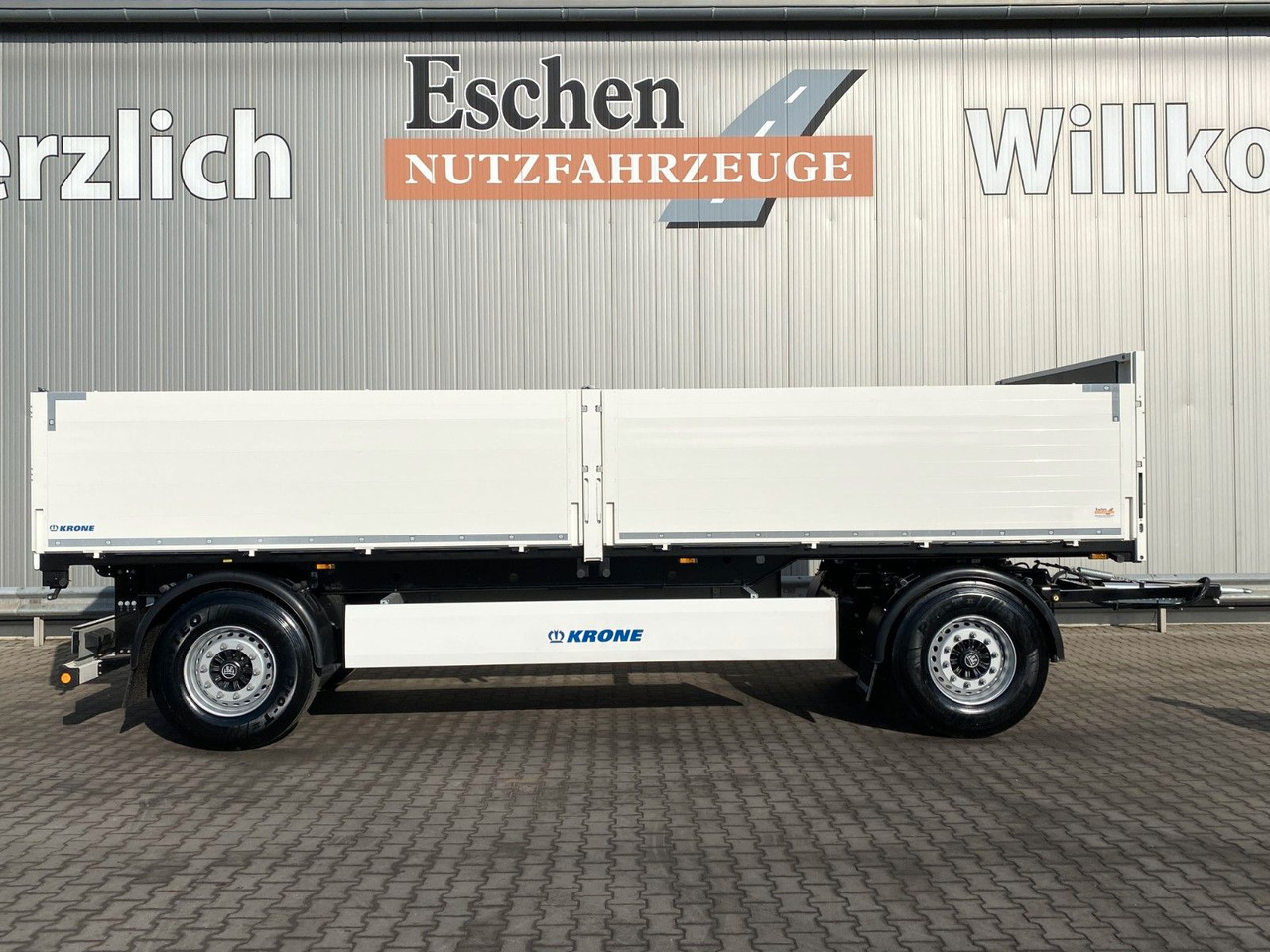Krone AZP 18*NEW*|Pritsche*6900mm Länge*BPW*Multi-Lock - 栏板式/ 平板拖车:图5 Krone AZP 18*NEW*|Pritsche*6900mm Länge*BPW*Multi-Lock - 栏板式/ 平板拖车:图5