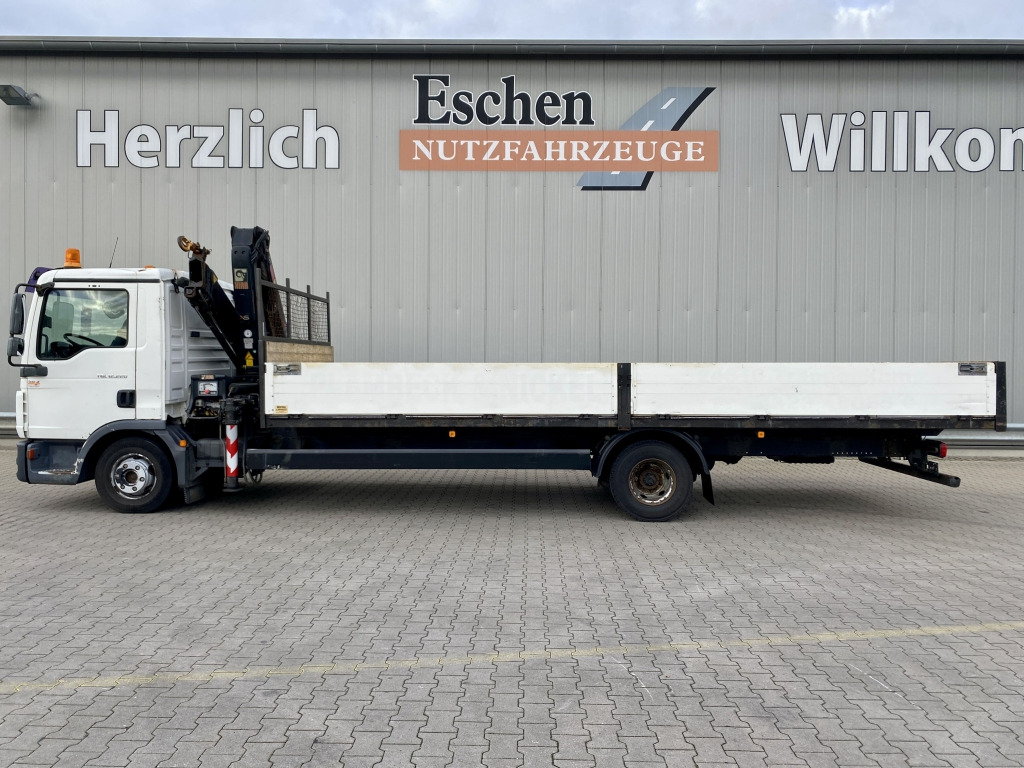 MAN TGL 12.220 4x2 BL / HIAB Faltkran - 栏板式/ 平板卡车, 起重车:图2 MAN TGL 12.220 4x2 BL / HIAB Faltkran - 栏板式/ 平板卡车, 起重车:图2