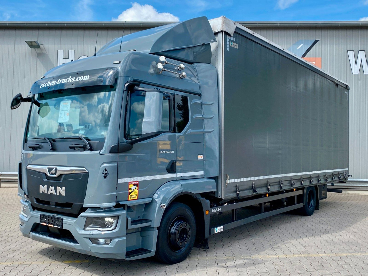 MAN TGM 15.250 + Redos Anhänger GESAMTZUG|Durchlader - 侧帘卡车:图2 MAN TGM 15.250 + Redos Anhänger GESAMTZUG|Durchlader - 侧帘卡车:图2