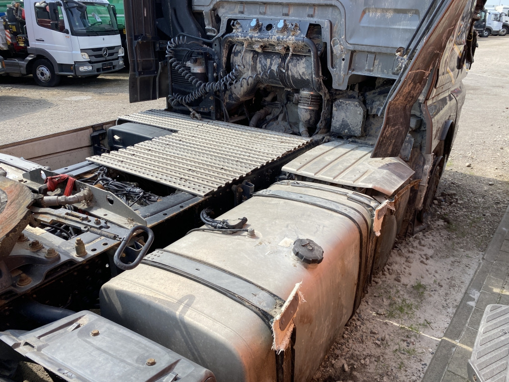 MAN TGX 18.510 4x2 BLS Unfall-Totalschaden - 牵引车:图5 MAN TGX 18.510 4x2 BLS Unfall-Totalschaden - 牵引车:图5