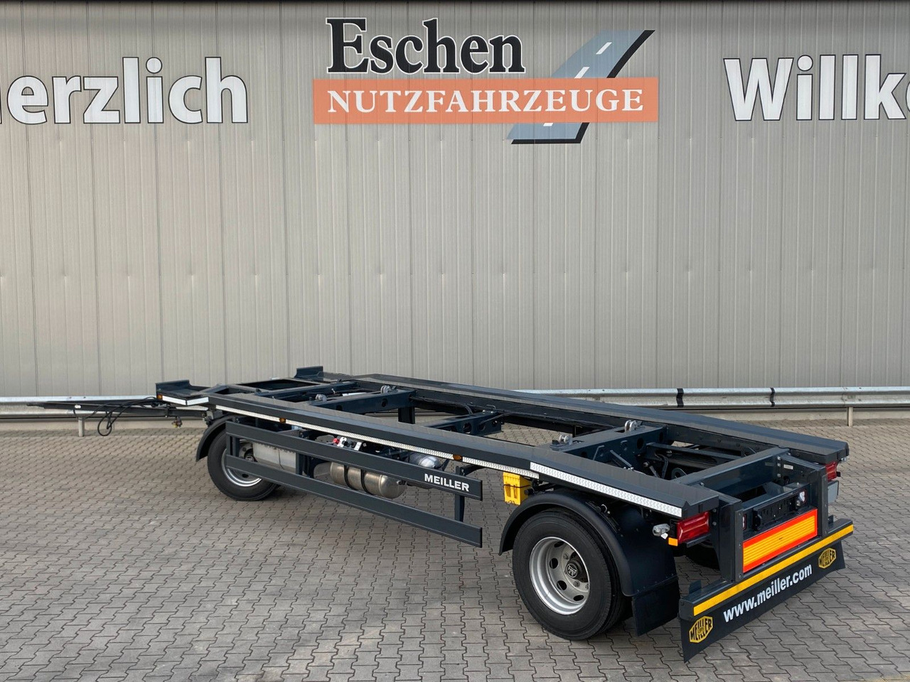 Meiller MG 18 ZO 5,4 NEU*Rückfahrkamera*Werkzeugkasten Meiller MG 18 ZO 5,4 NEU*Werkzeugkasten Abrollcontainer - 滚出式/ 箕斗拖车:图3 Meiller MG 18 ZO 5,4 NEU*Rückfahrkamera*Werkzeugkasten Meiller MG 18 ZO 5,4 NEU*Werkzeugkasten Abrollcontainer - 滚出式/ 箕斗拖车:图3
