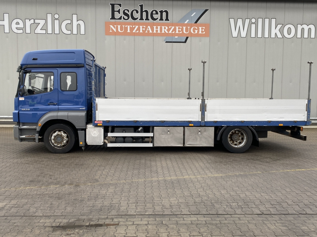 Mercedes-Benz 1829 LL Axor - 栏板式/ 平板卡车:图2 Mercedes-Benz 1829 LL Axor - 栏板式/ 平板卡车:图2