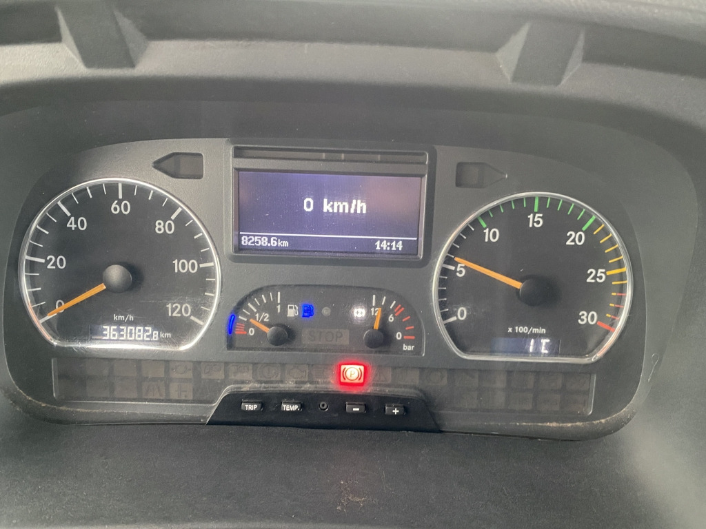 栏板式/ 平板卡车 Mercedes-Benz 1829 LL Axor：图18