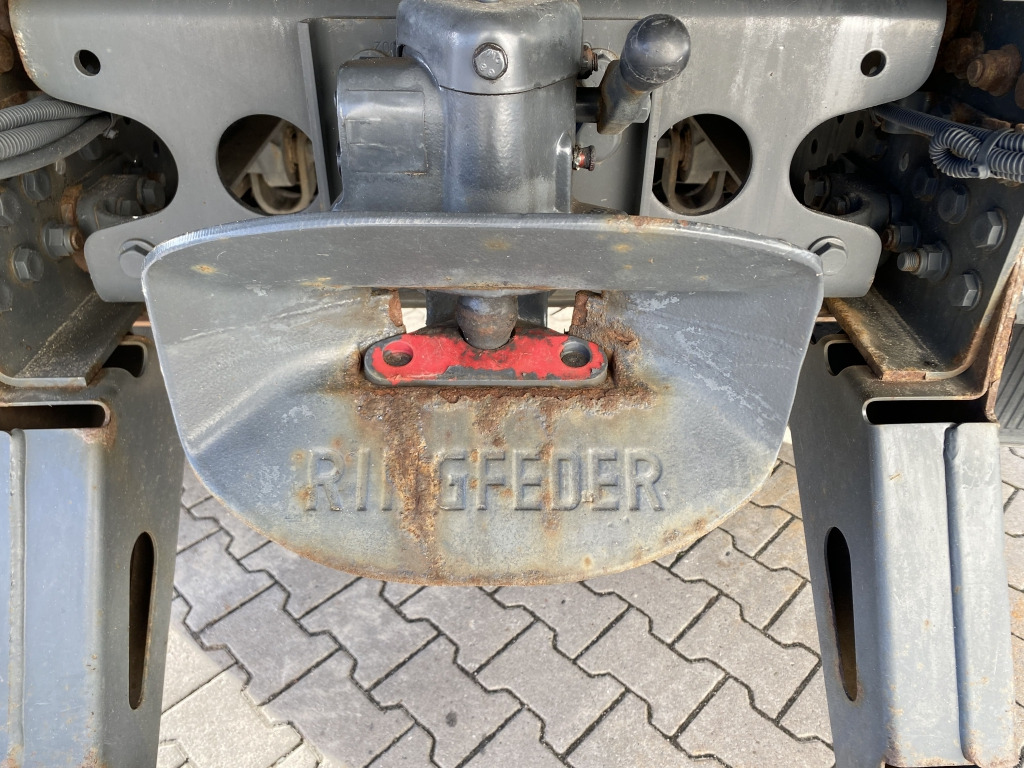 Mercedes-Benz 1832 4x2 / Fassi Kran - 翻斗车, 起重车:图2 Mercedes-Benz 1832 4x2 / Fassi Kran - 翻斗车, 起重车:图2