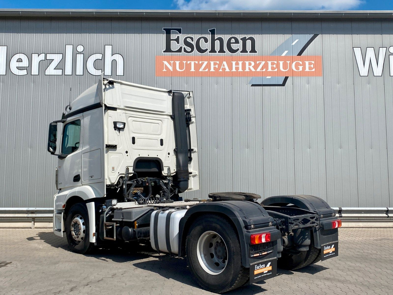 Mercedes-Benz 1843 LS Actros | Kipphydraulik*1.Hand*Alufelgen - 牵引车:图3 Mercedes-Benz 1843 LS Actros | Kipphydraulik*1.Hand*Alufelgen - 牵引车:图3