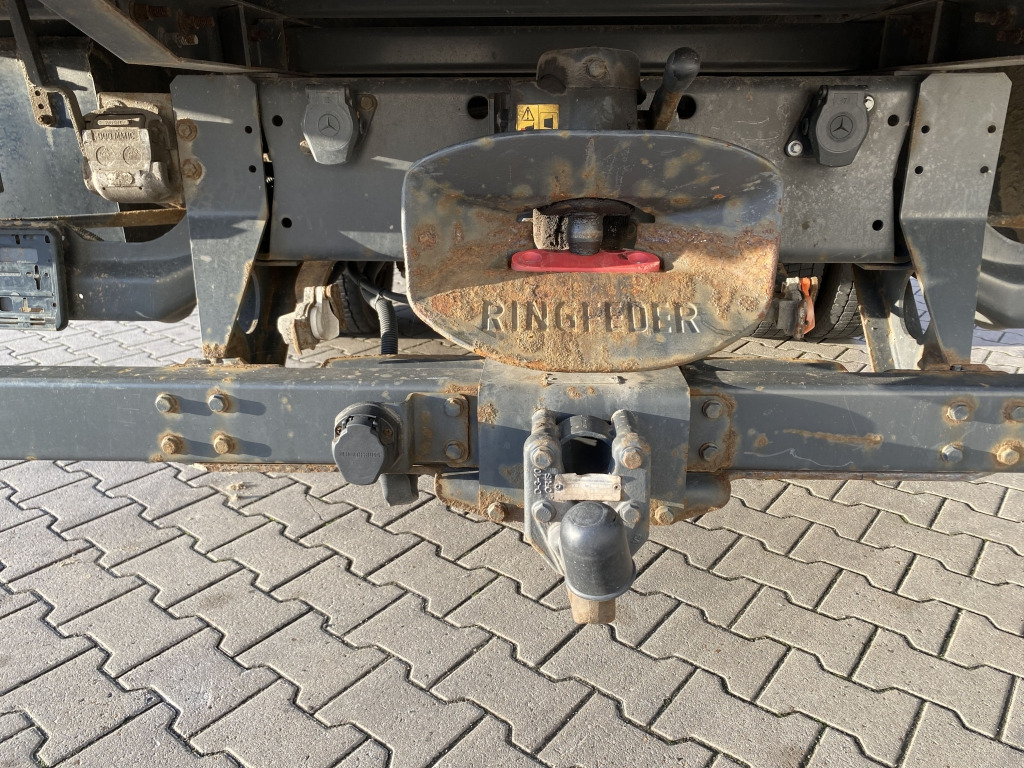 Mercedes-Benz 818 Atego - 栏板式/ 平板卡车:图2 Mercedes-Benz 818 Atego - 栏板式/ 平板卡车:图2