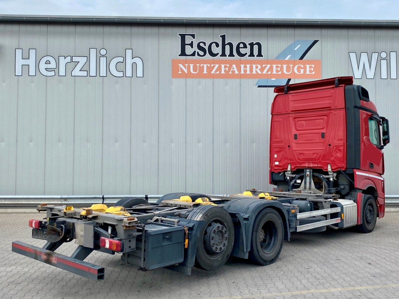 Mercedes-Benz Actros 2546 LL 6x2 | SDG-Multi*Retarder*Navi*AHK - 集装箱运输车/ 可拆卸车身的卡车:图3 Mercedes-Benz Actros 2546 LL 6x2 | SDG-Multi*Retarder*Navi*AHK - 集装箱运输车/ 可拆卸车身的卡车:图3