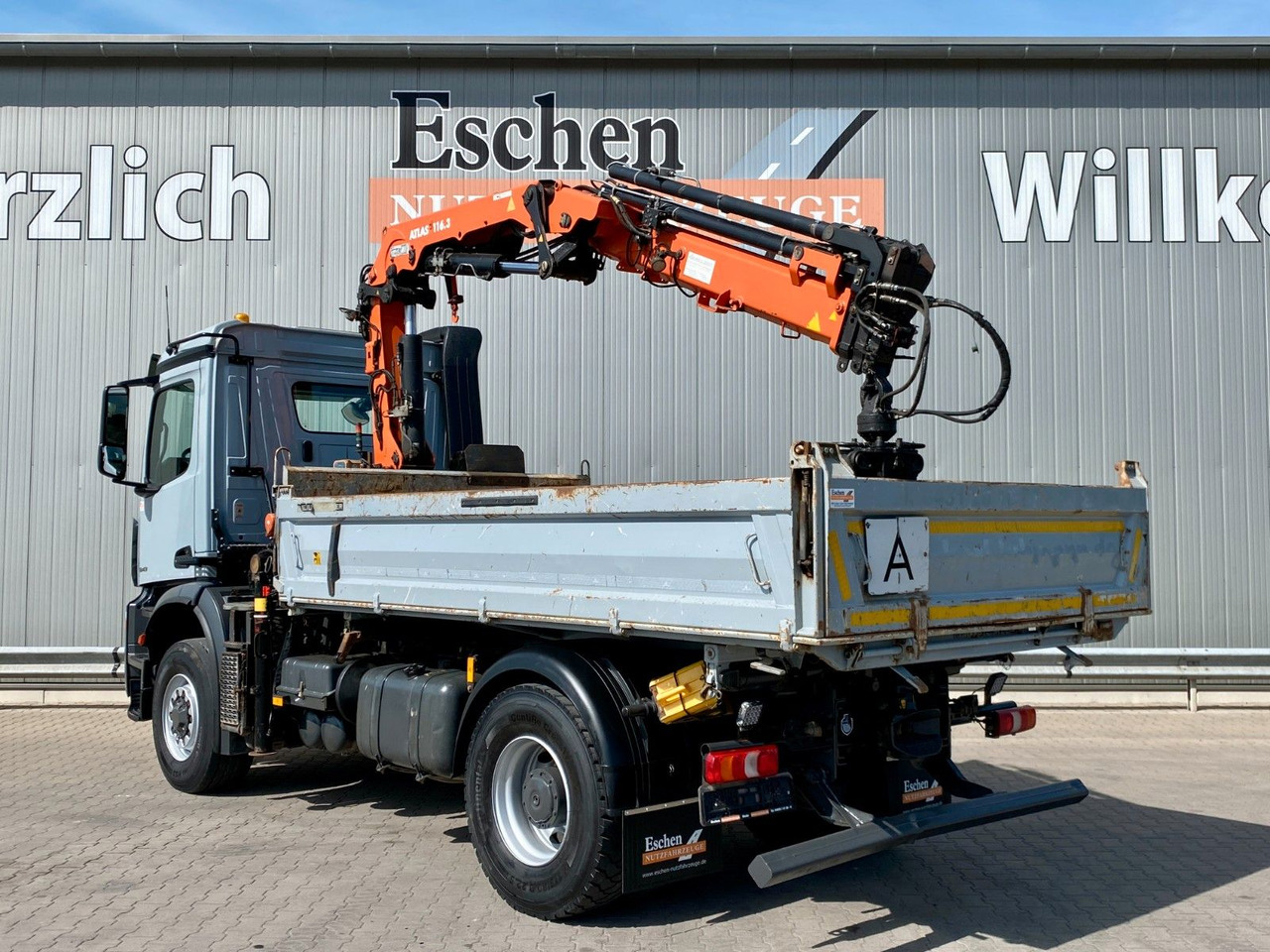 Mercedes-Benz Arocs 1843 HAD 4x4 | Atlas 116.3-A3*5+6.Kreis - 翻斗车, 起重车:图4 Mercedes-Benz Arocs 1843 HAD 4x4 | Atlas 116.3-A3*5+6.Kreis - 翻斗车, 起重车:图4