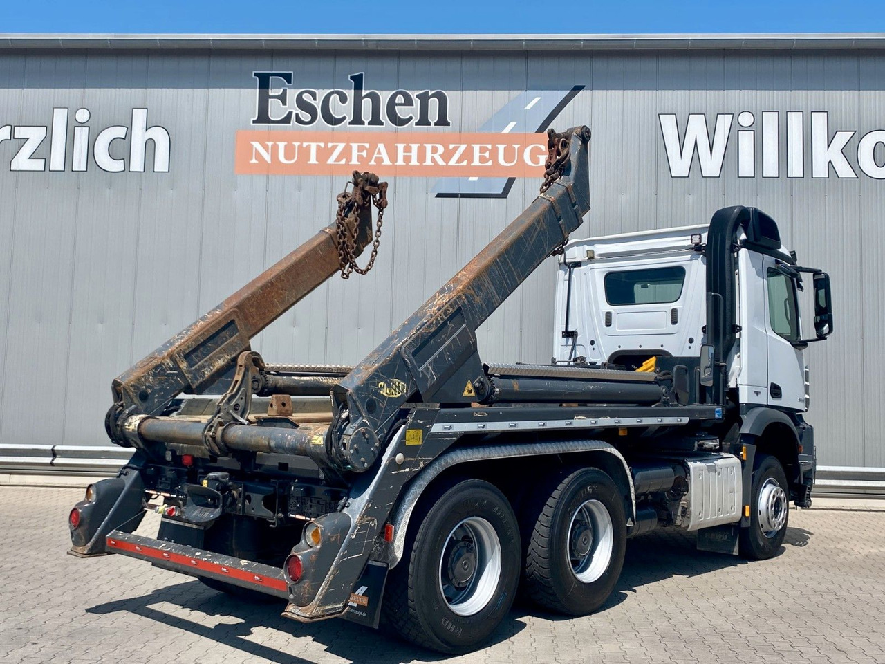 Mercedes-Benz Arocs 2643 6x4| MEILLER AK16 Tele*Klima*AHK*1.Hd - 翻斗车:图5 Mercedes-Benz Arocs 2643 6x4| MEILLER AK16 Tele*Klima*AHK*1.Hd - 翻斗车:图5