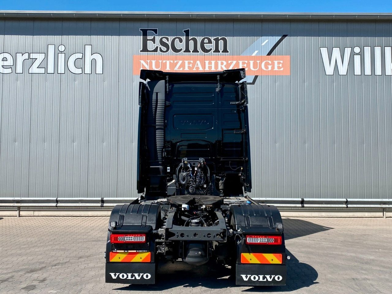 Volvo FH 500 Globetrotter| I-Park-Cool*2x Tank*Spoiler - 牵引车:图4 Volvo FH 500 Globetrotter| I-Park-Cool*2x Tank*Spoiler - 牵引车:图4