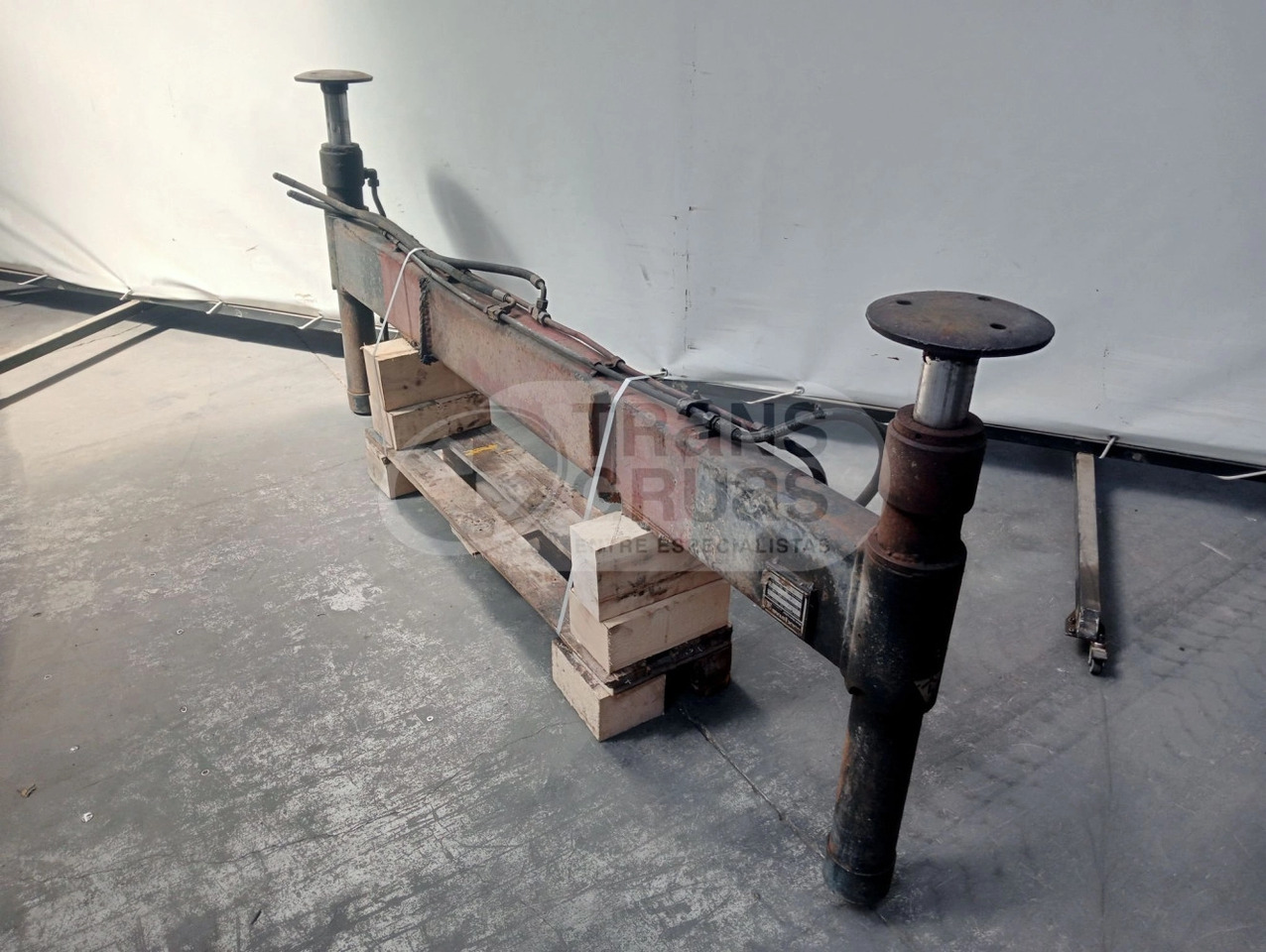 Estabilizador fijo a 2.300 mm - 附件 适用于 起重机:图1 Estabilizador fijo a 2.300 mm - 附件 适用于 起重机:图1