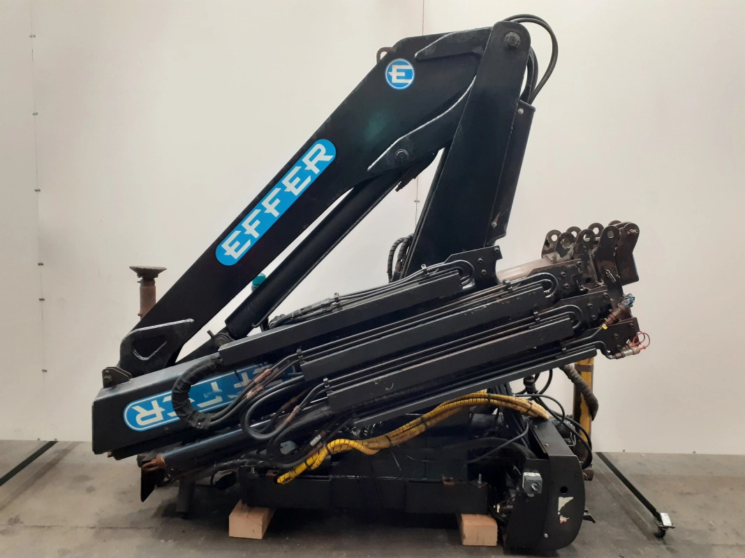 Grúa Effer 100 - 3S - 装载起重机 适用于 卡车:图3 Grúa Effer 100 - 3S - 装载起重机 适用于 卡车:图3